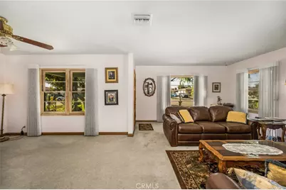 568 S Grove Avenue, Anaheim, CA 92805 - Photo 17