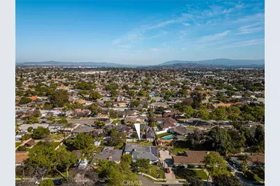 568 S Grove Avenue, Anaheim, CA 92805 - Photo 9