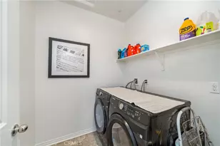 5253 Wildflower Ln, Fontana, CA 92336 - Photo 15