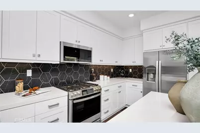 1669 W Lincoln Avenue #102, Anaheim, CA 92801 - Photo 3