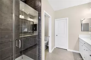 8604 Whittle Ct, Downey, CA 90240 - Photo 27