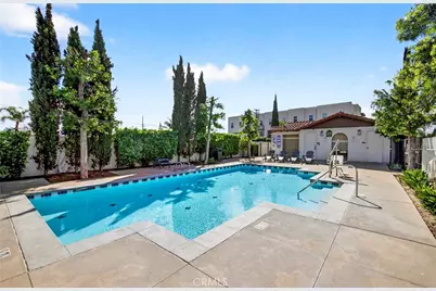 8604 Whittle Court, Downey, CA 90240 - Photo 31