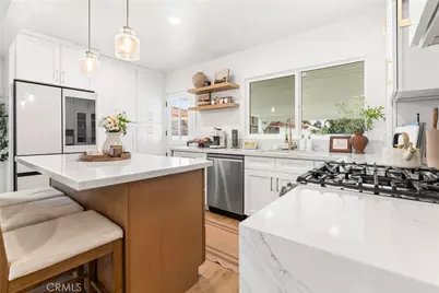 8254 Stewart and Gray, Downey, CA 90241 - Photo 5