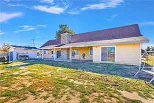 11062 Hollister Rd, Oak Hills, CA 92344 - Photo 51