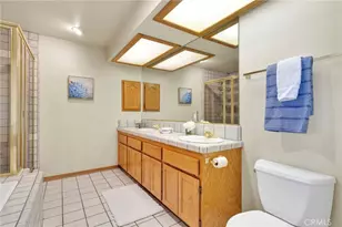 11062 Hollister Rd, Oak Hills, CA 92344 - Photo 31