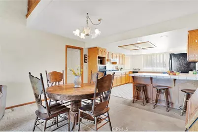 11062 Hollister Road, Oak Hills, CA 92344 - Photo 15