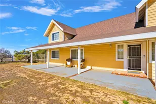 11062 Hollister Rd, Oak Hills, CA 92344 - Photo 5