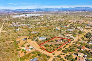 11062 Hollister Rd, Oak Hills, CA 92344 - Photo 61