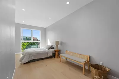 315 N Normandie, Los Angeles, CA 90004 - Photo 21