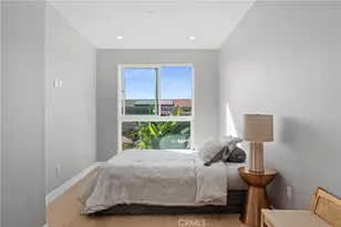 315 N Normandie, Los Angeles, CA 90004 - Photo 23