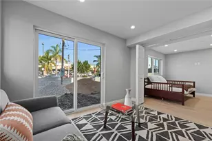 315 N Normandie, Los Angeles, CA 90004 - Photo 25