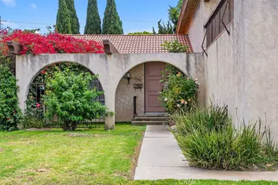 10042 Sprit Circle, Huntington Beach, CA 92646 - Photo 3