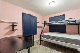 907 E 109th Pl, Los Angeles, CA 90059 - Photo 11