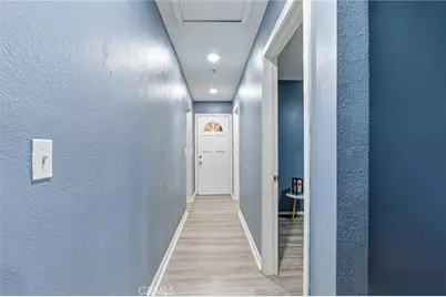 907 E 109th Place, Los Angeles, CA 90059 - Photo 39