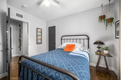 6110 E Walton Street, Long Beach, CA 90815 - Photo 25