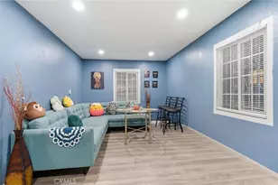 907 E 109th Pl, Los Angeles, CA 90059 - Photo 21