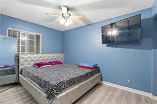 907 E 109th Pl, Los Angeles, CA 90059 - Photo 37