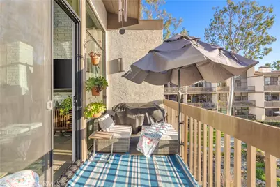 5322 Marina Pacifica Drive, Long Beach, CA 90803 - Photo 7