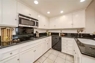 37 Cottonwood, Rolling Hills Estates, CA 90274 - Photo 41