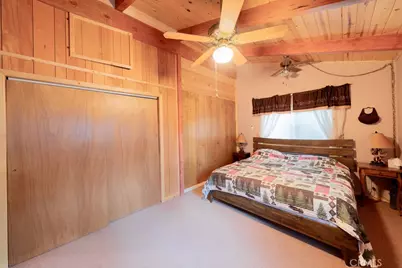 272 Manzanita Drive, Green Valley Lake, CA 92341 - Photo 15