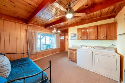 272 Manzanita Drive, Green Valley Lake, CA 92341 - Photo 19