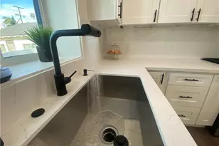 4549 Jade St, Los Angeles, CA 90032 - Photo 15