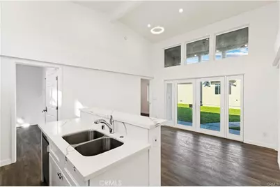 552 N Cambridge St, Orange, CA 92867 - Photo 9