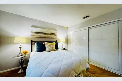 1237 E 6th #106, Long Beach, CA 90802 - Photo 7