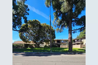 1900 W Glenoaks #F, Anaheim, CA 92801 - Photo 13