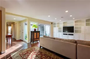 22042 Catalina Cir, Huntington Beach, CA 92646 - Photo 17