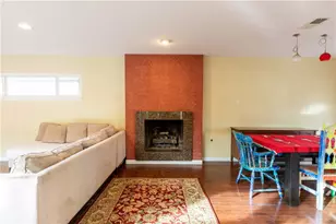 22042 Catalina Cir, Huntington Beach, CA 92646 - Photo 19