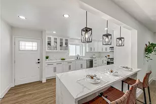 17452 Jefferson, Huntington Beach, CA 92647 - Photo 3