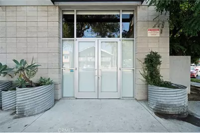 834 E 4th Street #H, Long Beach, CA 90802 - Photo 5