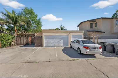 560 N Grand, Orange, CA 92867 - Photo 7