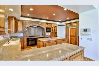 25782 Highplains, Laguna Hills, CA 92653 - Photo 11