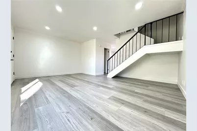 200 Carriage #B, Santa Ana, CA 92707 - Photo 13