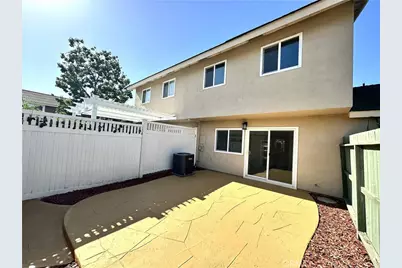 200 Carriage #B, Santa Ana, CA 92707 - Photo 47