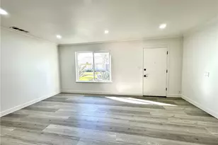 200 Carriage, Santa Ana, CA 92707 - Photo 9