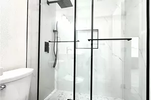 200 Carriage, Santa Ana, CA 92707 - Photo 37