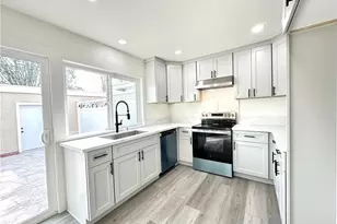 200 Carriage, Santa Ana, CA 92707 - Photo 21