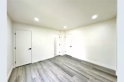 200 Carriage #B, Santa Ana, CA 92707 - Photo 39