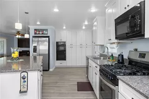 16902 Lake Pleasant Ln, Yorba Linda, CA 92886 - Photo 17