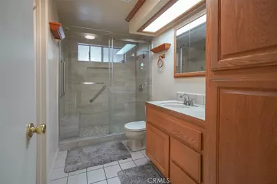 20323 Callaway Avenue, Lakewood, CA 90715 - Photo 11