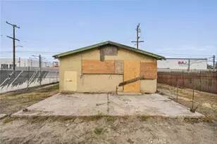 1822 W 4th, Santa Ana, CA 92703 - Photo 5