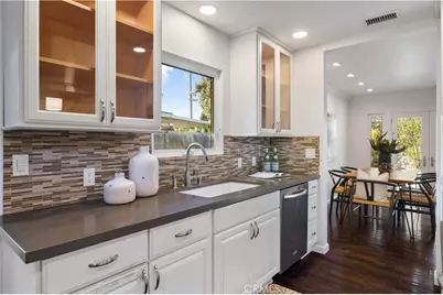 832 Presidio, Costa Mesa, CA 92626 - Photo 7