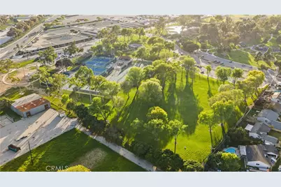 832 Presidio, Costa Mesa, CA 92626 - Photo 33