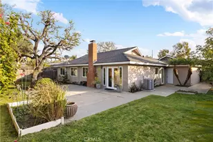 832 Presidio, Costa Mesa, CA 92626 - Photo 25