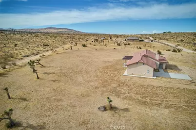 25625 Rancho, Apple Valley, CA 92308 - Photo 11