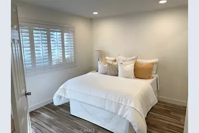 17552 Vandenberg #1, Tustin, CA 92780 - Photo 11