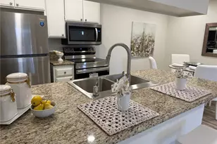 17552 Vandenberg, Tustin, CA 92780 - Photo 5